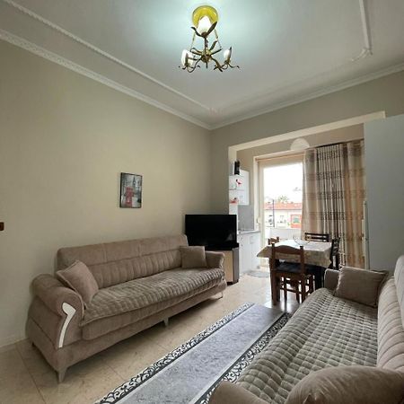 Trumpets Apartment Tiran Dış mekan fotoğraf